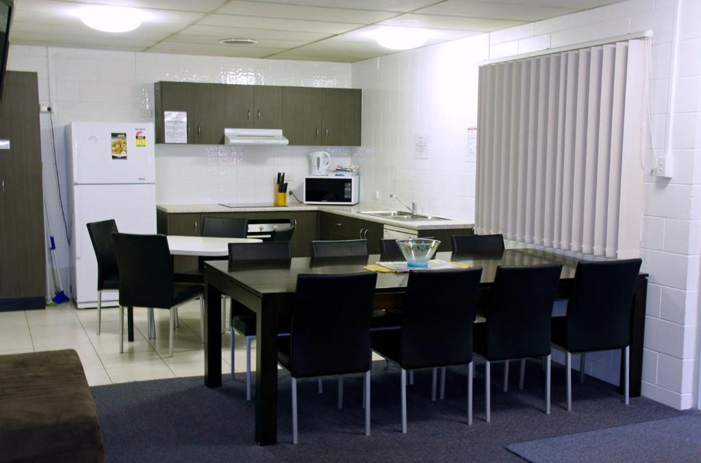 Cedar Lodge Motel Townsville Eksteriør bilde